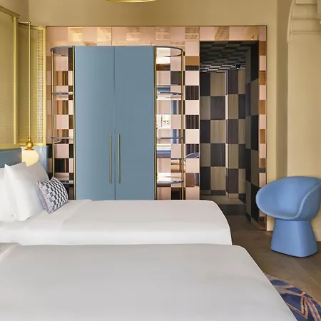 W 5* Budapesta