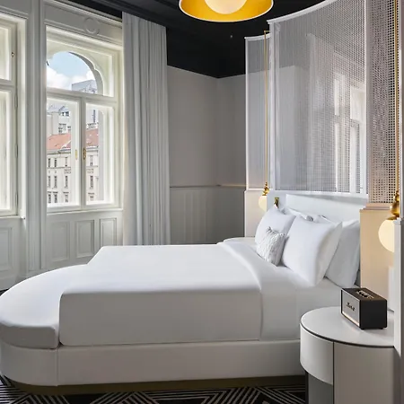 W Hotel Budapesta