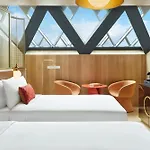 W فندق 5*