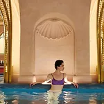 W 5* بودابست