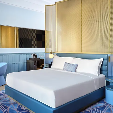 Hotel W 5*