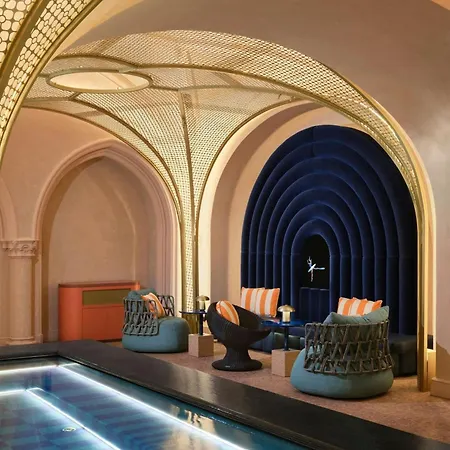 W Hotel Budapesta