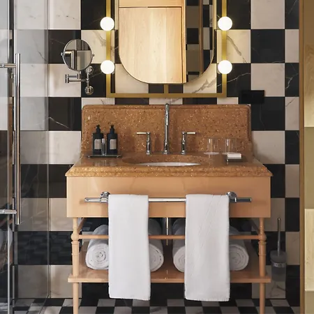 ホテル W ブダペスト